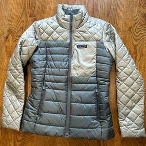 Patagonia Women's Two-Tone Gray Puffer Jacket